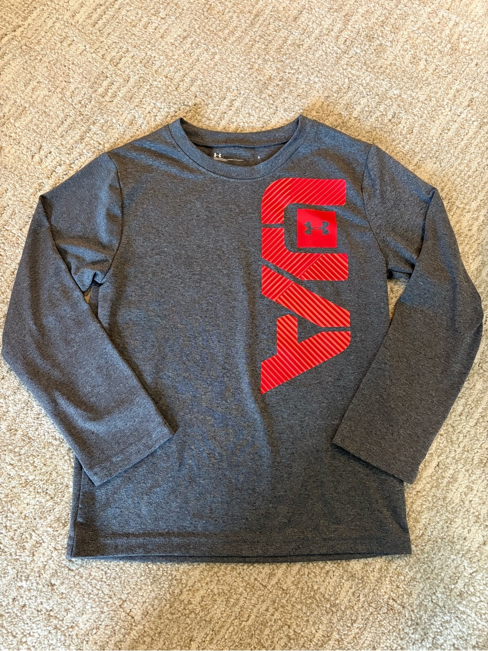 Under Armour Boys' Gray Long-Sleeve LogoDri-fit performance shirt